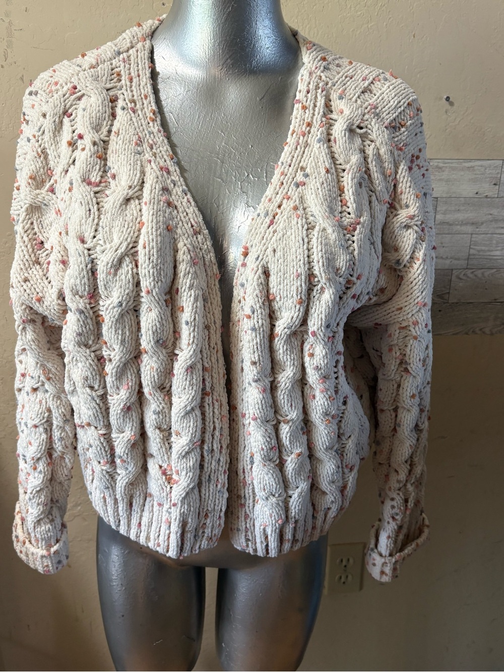 moon & madison Cream Cable-Knit Cardigan with Pink and Tan Speckles